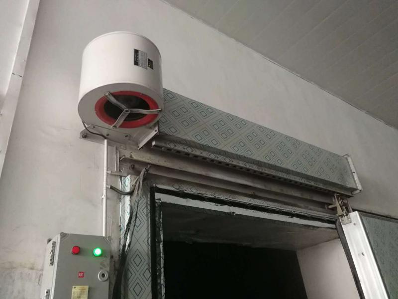 為什么冷庫門口要安裝風(fēng)幕機？風(fēng)幕機具有多重實用價值